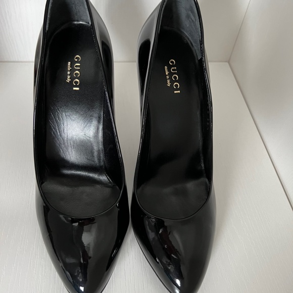 Gucci patent pumps 5.5 US - Picture 4 of 9